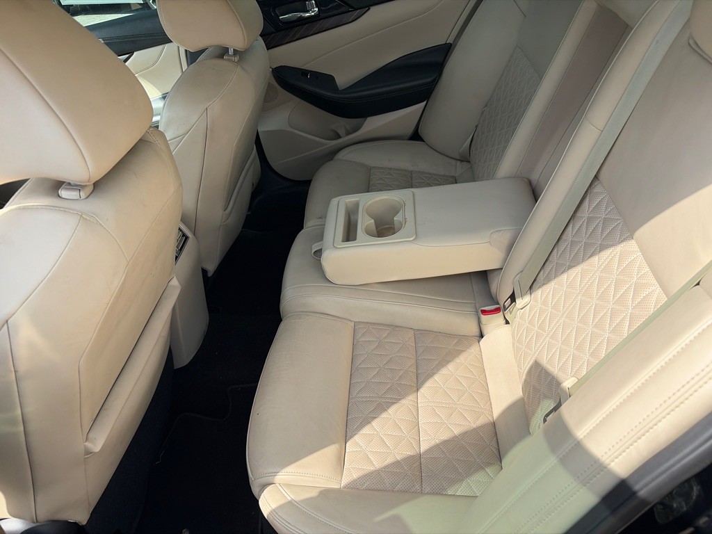 2017 Nissan Maxima Image 19