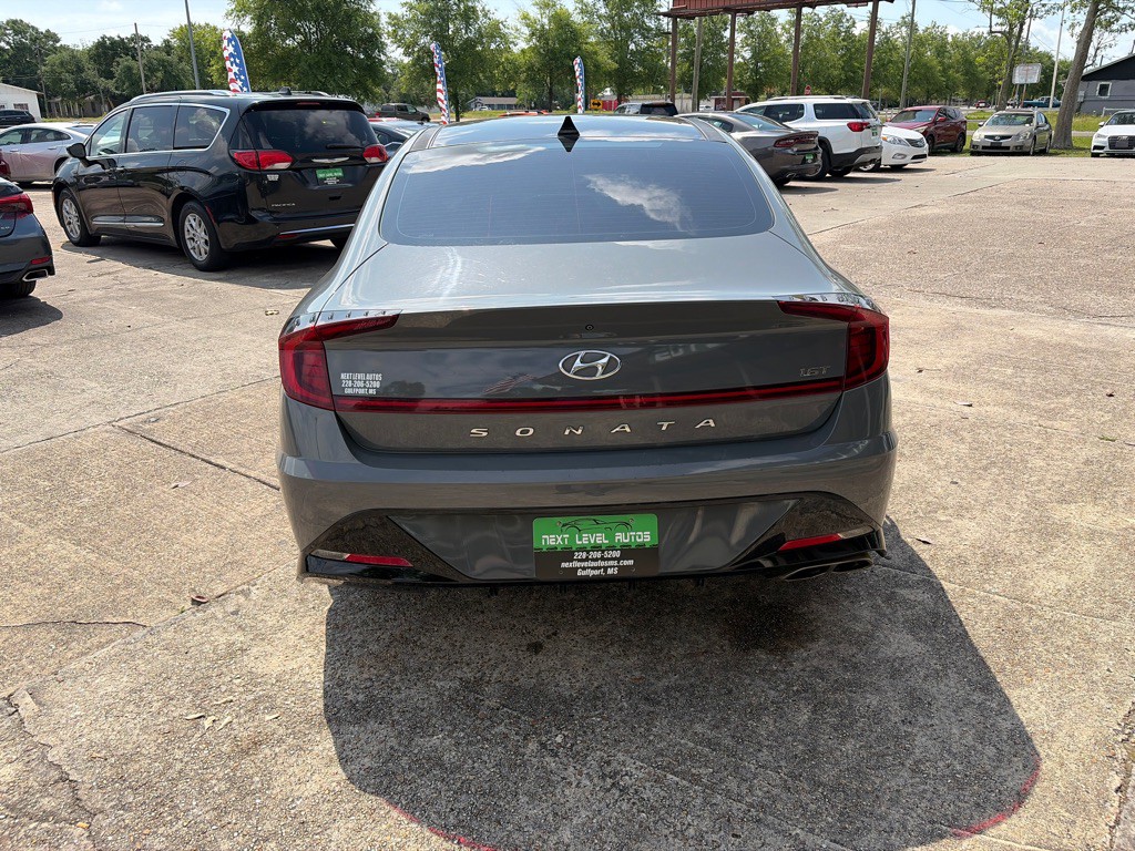 2022 Hyundai Sonata Image 8