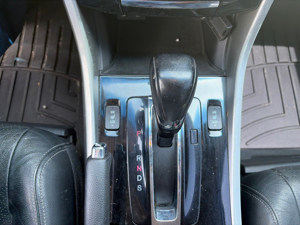 2017 Honda Accord Image 15