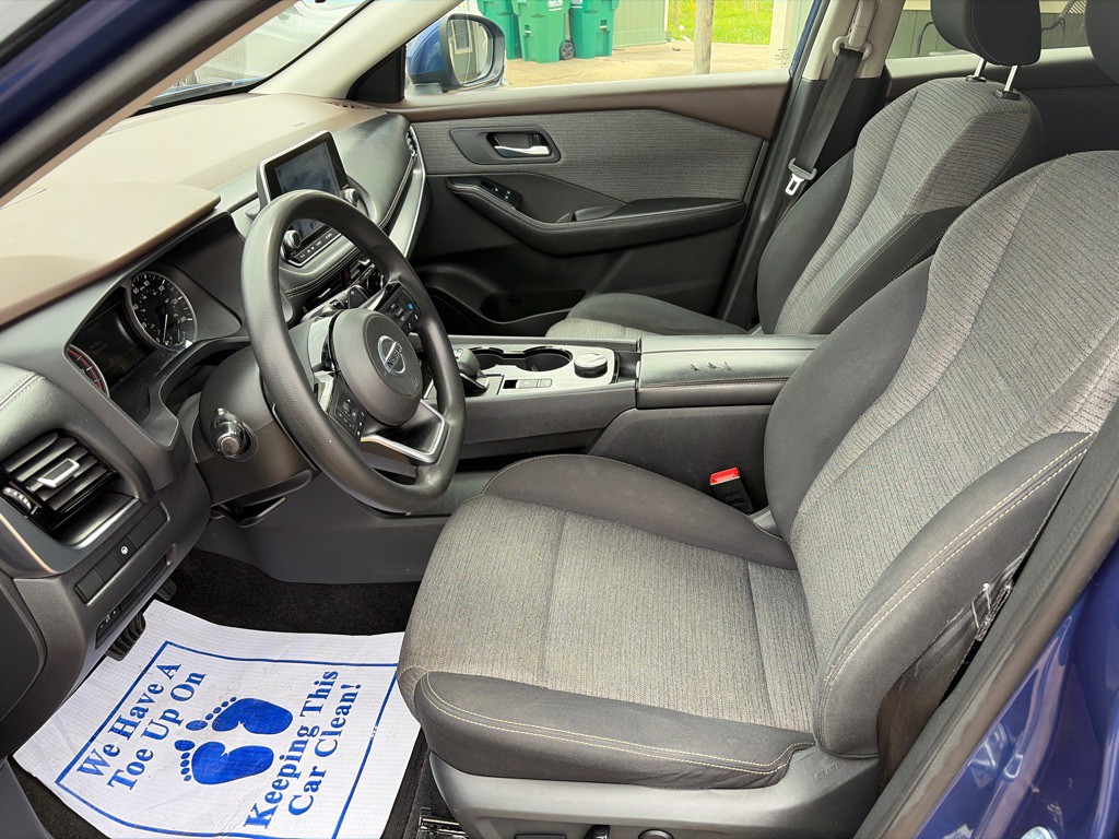 2021 Nissan Rogue Image 10