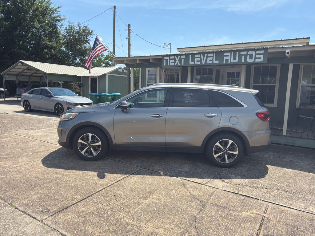 2019 Kia Sorento Image 2