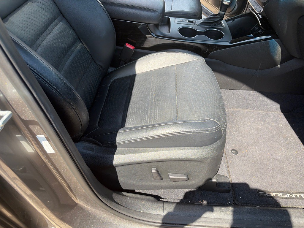 2019 Kia Sorento Image 16
