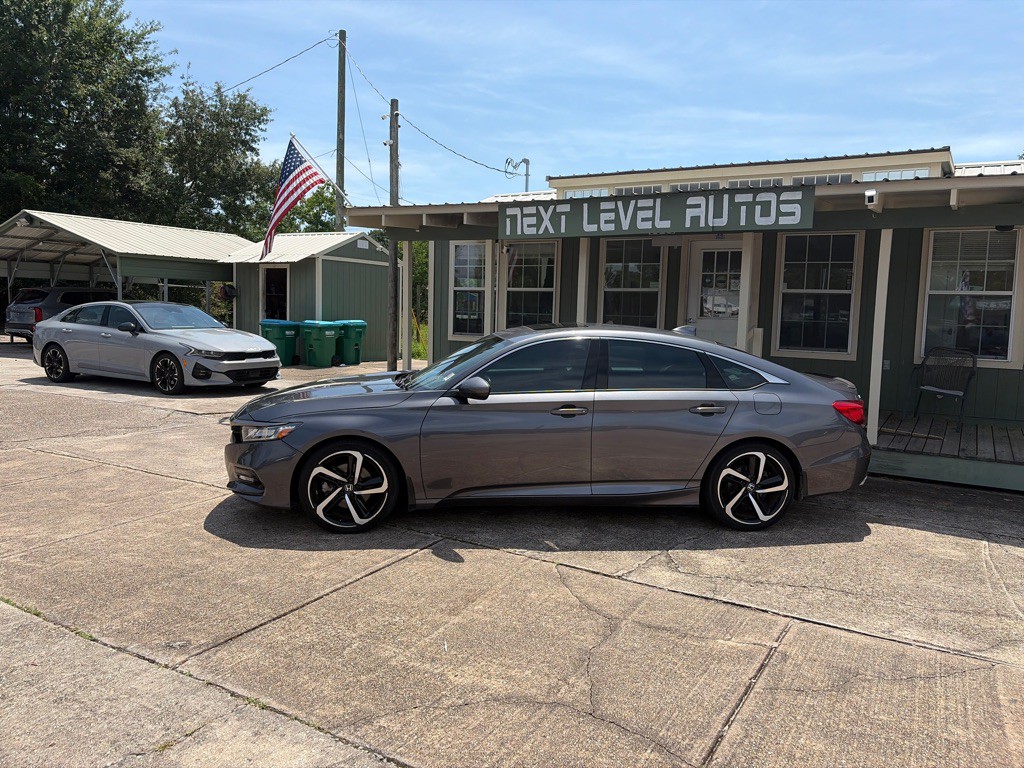 2020 Honda Accord Image 2