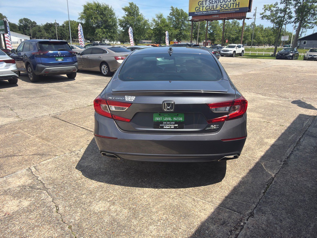2020 Honda Accord Image 8