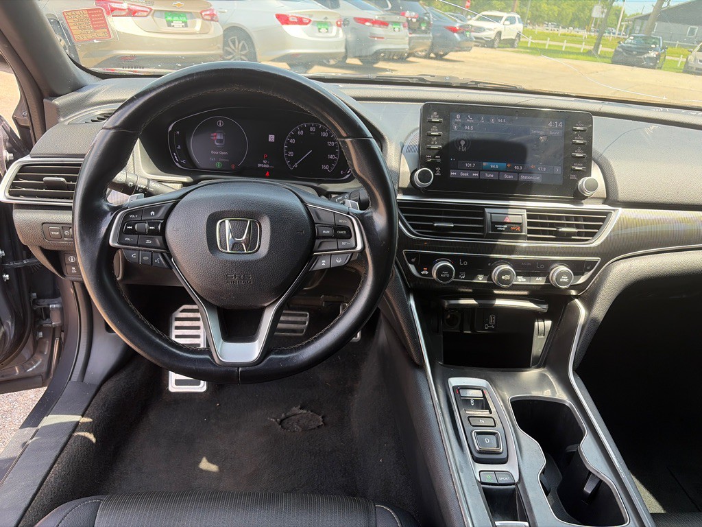 2020 Honda Accord Image 17