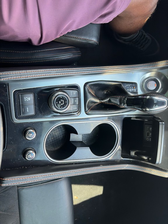 2019 Nissan Maxima Image 15