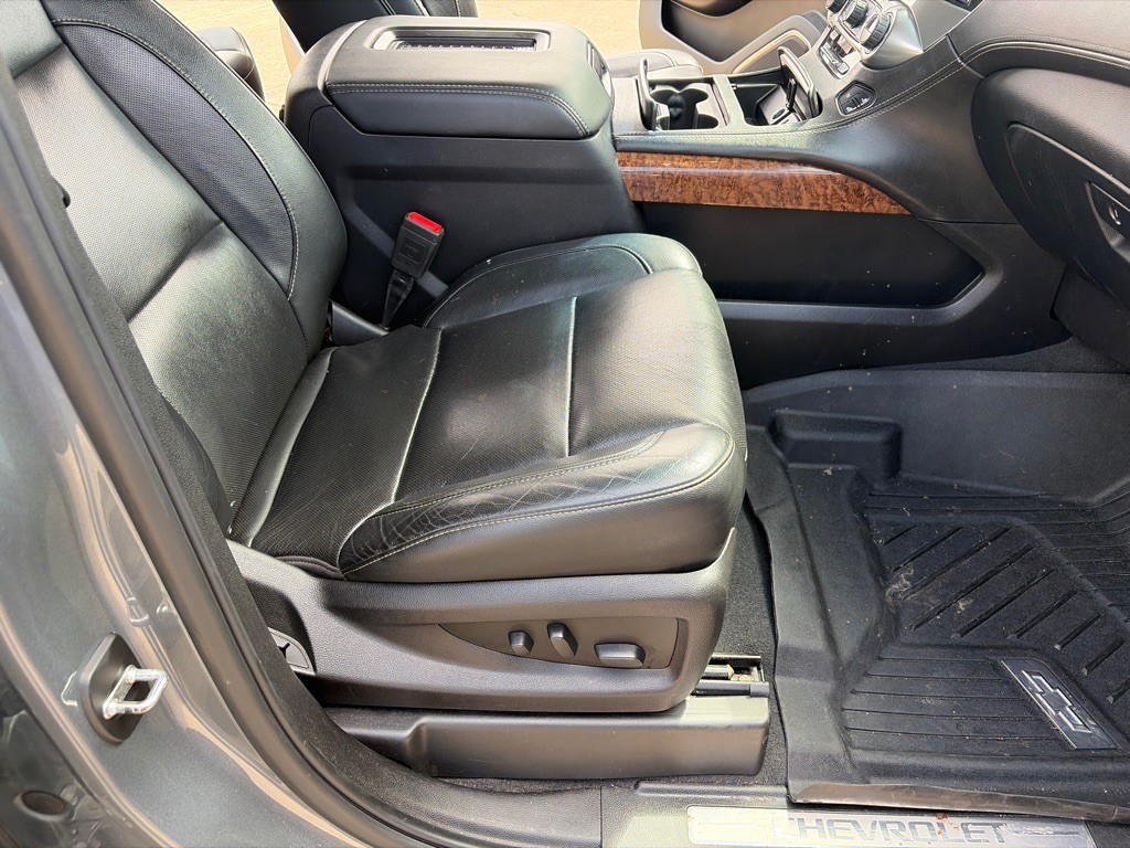 2019 Chevrolet Suburban Image 20