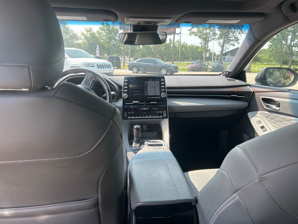 2020 Toyota Camry Image 14