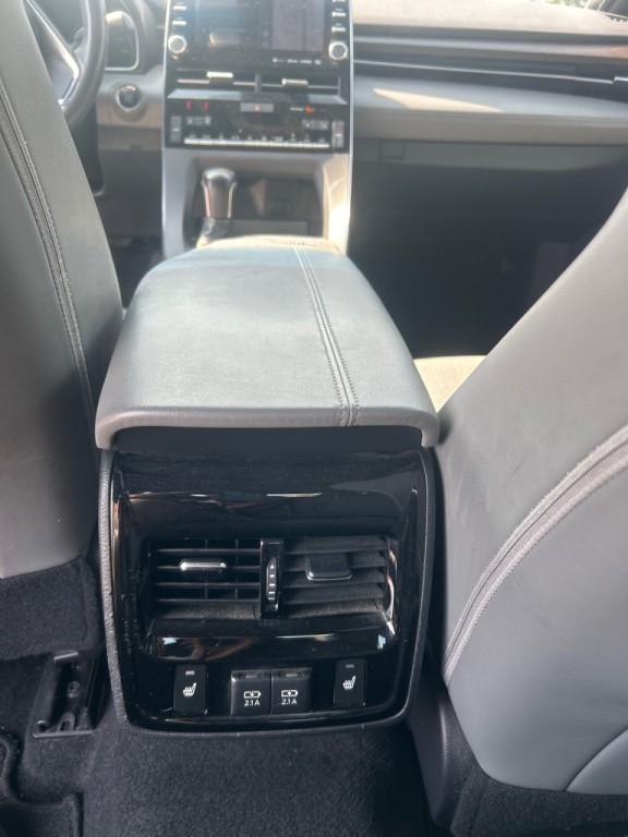 2020 Toyota Camry Image 15