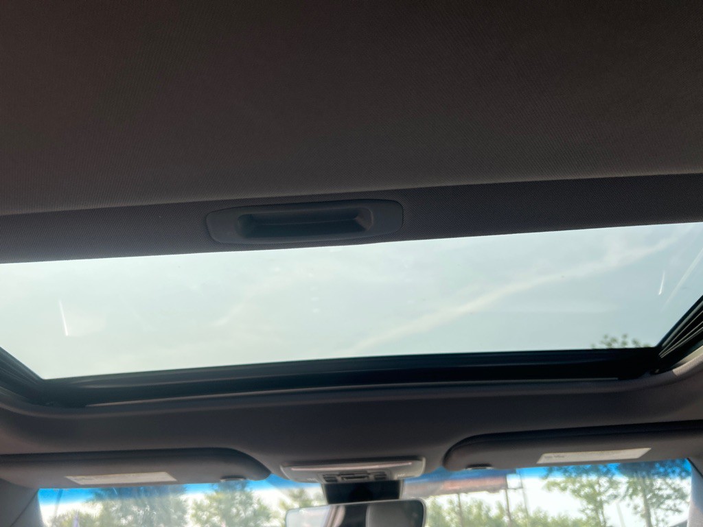 2020 Toyota Camry Image 18
