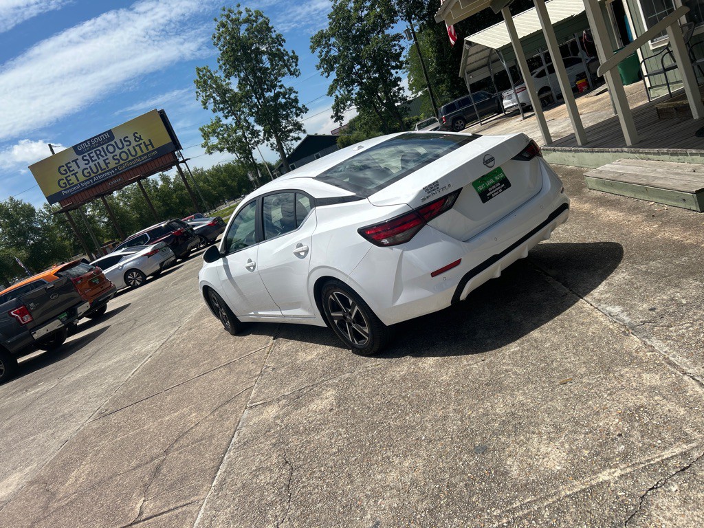 2024 Nissan Sentra Image 3