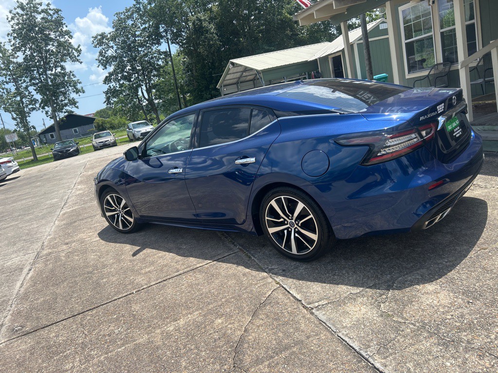 2023 Nissan Maxima Image 3