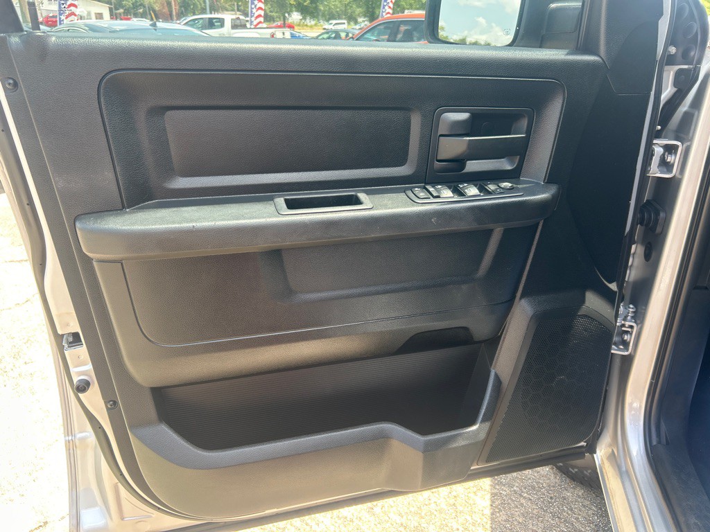2018 RAM 1500 Image 10