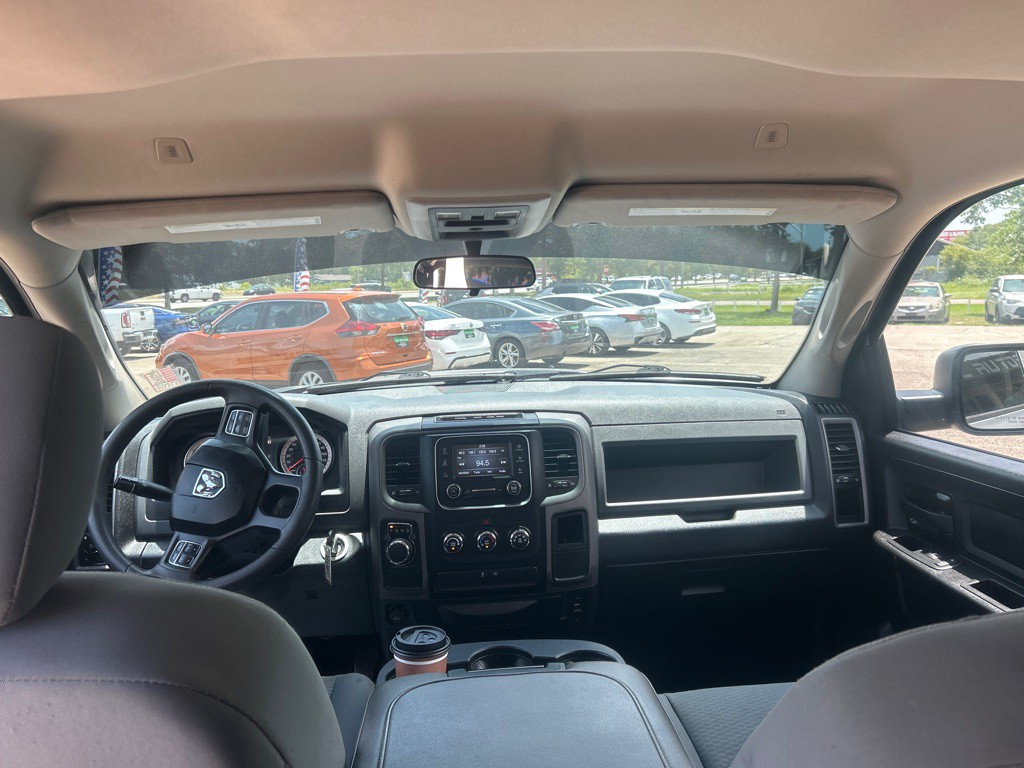 2018 RAM 1500 Image 16