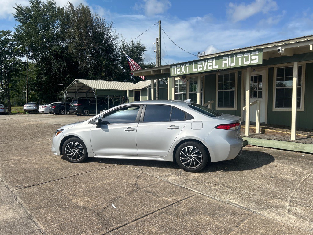 2021 Toyota Corolla Image 2
