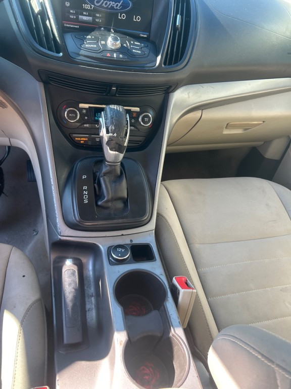 2015 Ford Escape Image 9