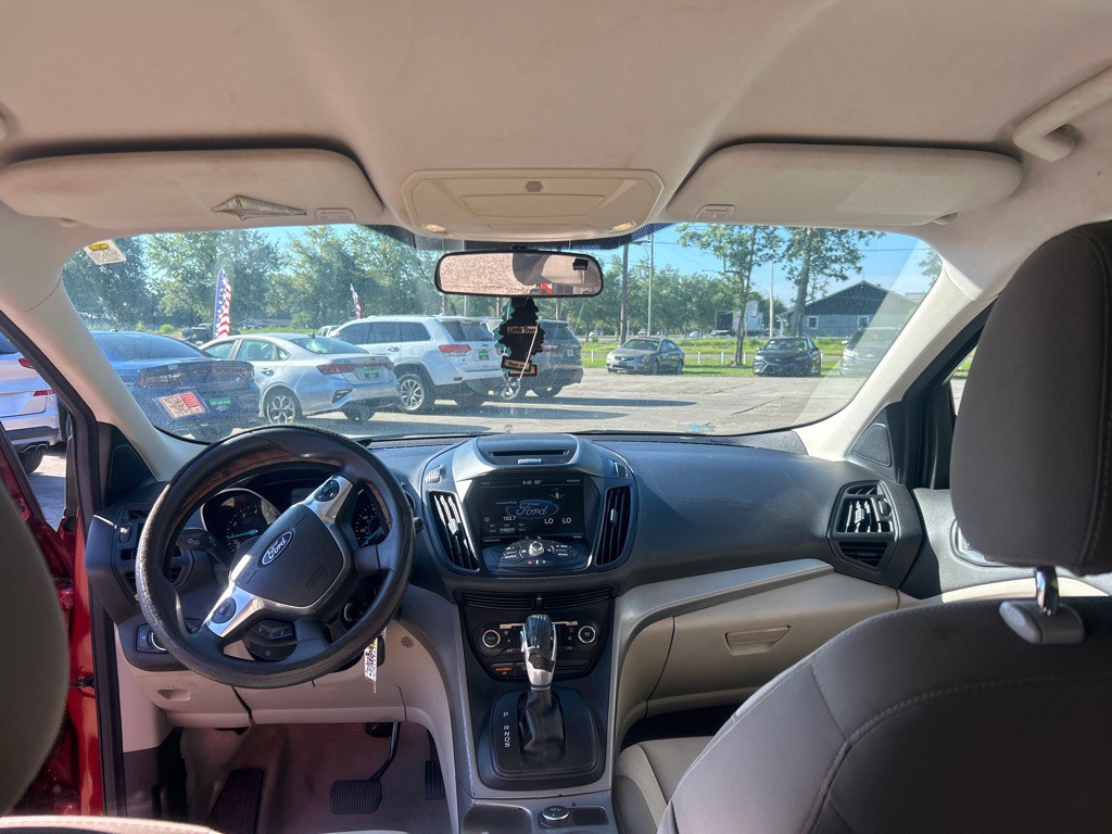 2015 Ford Escape Image 14