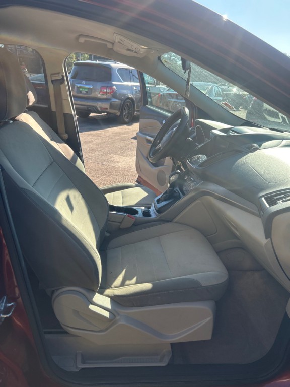 2015 Ford Escape Image 16