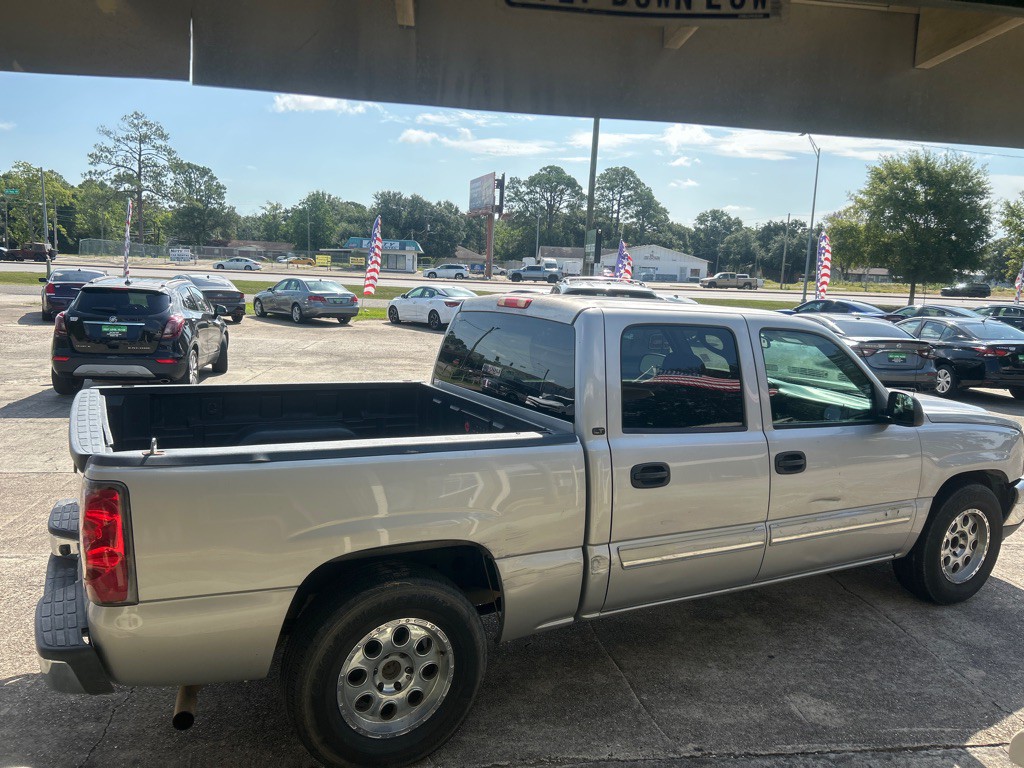 2006 Chevrolet Silverado 1500 Image 4