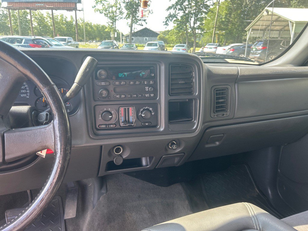 2006 Chevrolet Silverado 1500 Image 11