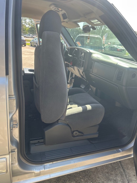 2006 Chevrolet Silverado 1500 Image 16