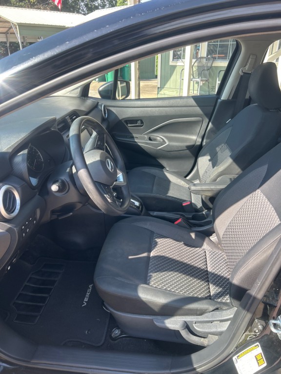 2020 Nissan Versa Image 10
