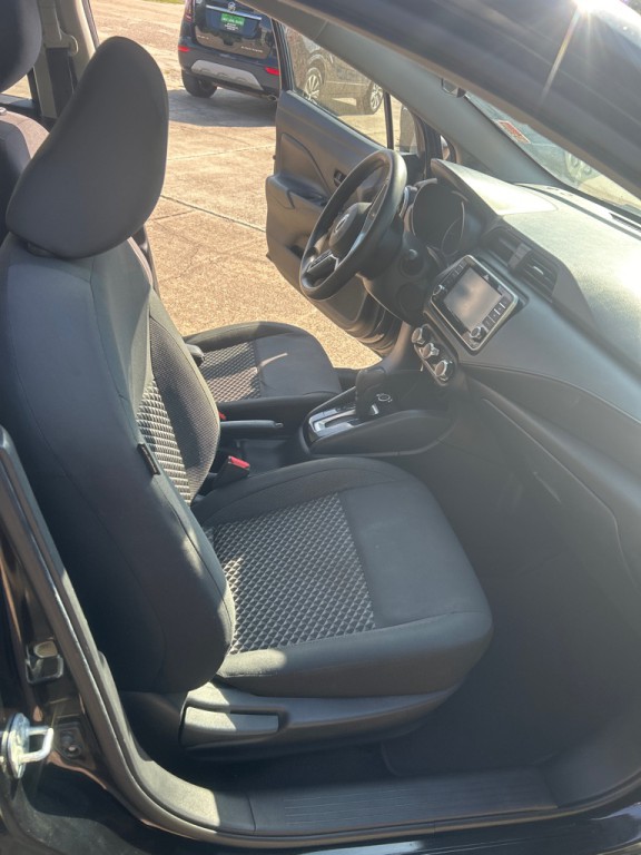 2020 Nissan Versa Image 17