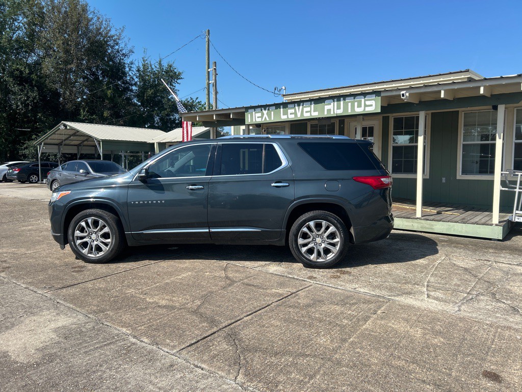 2019 Chevrolet Traverse Image 2