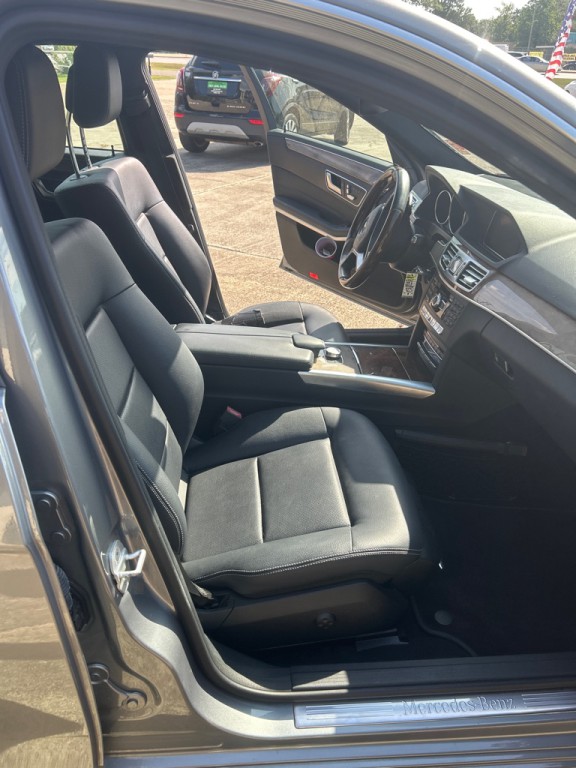 2014 Mercedes-Benz E-Class Image 22
