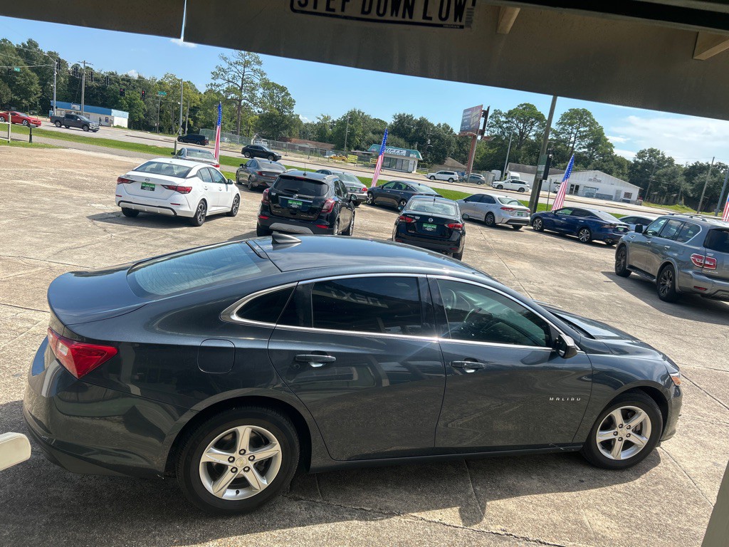 2020 Chevrolet Malibu Image 5