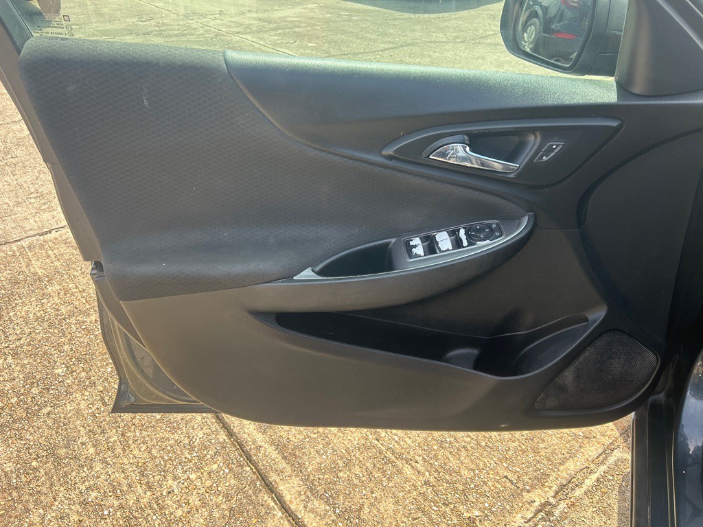 2020 Chevrolet Malibu Image 9