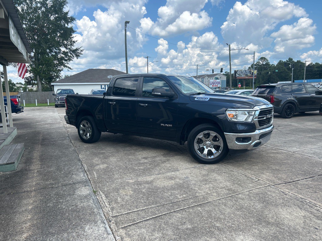 2019 RAM 1500 Image 3