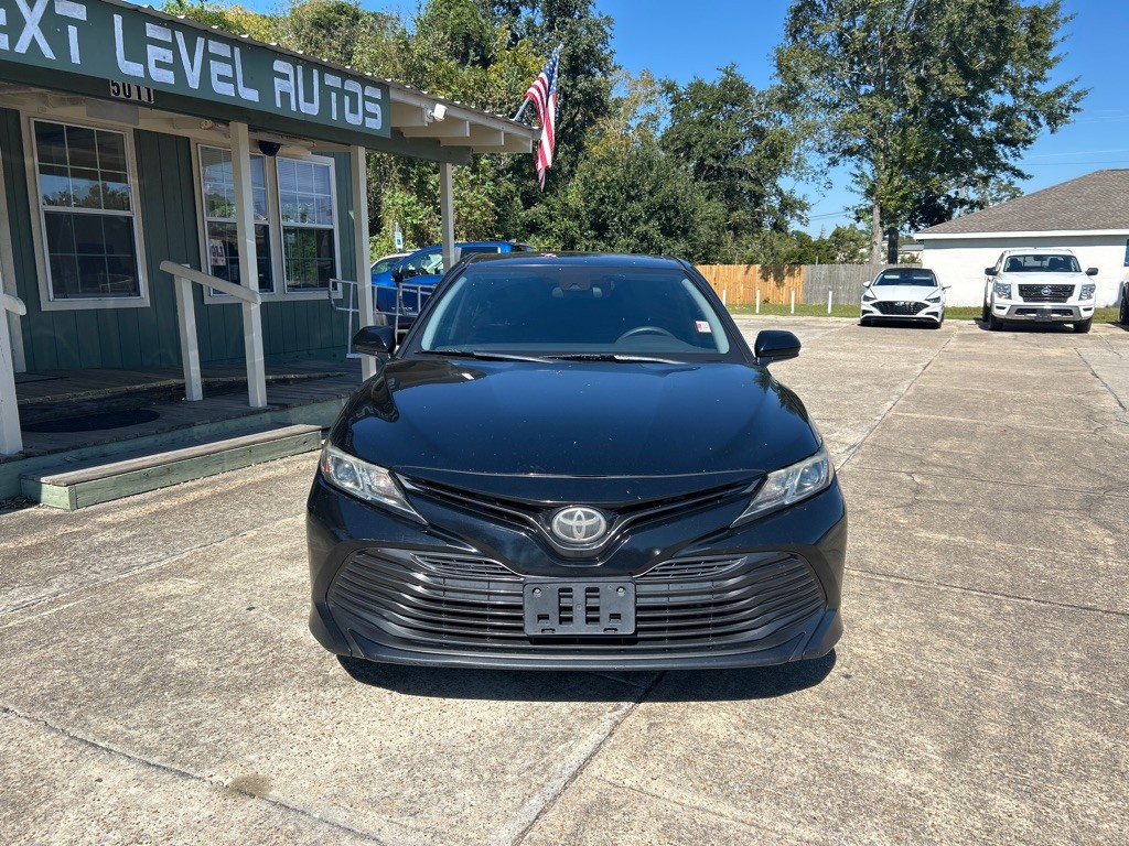 2018 Toyota Camry Image 6