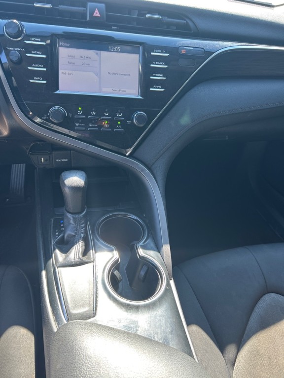2018 Toyota Camry Image 11