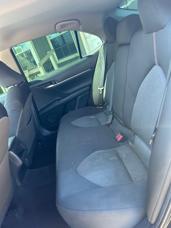 2018 Toyota Camry Image 13