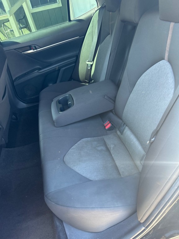 2018 Toyota Camry Image 14