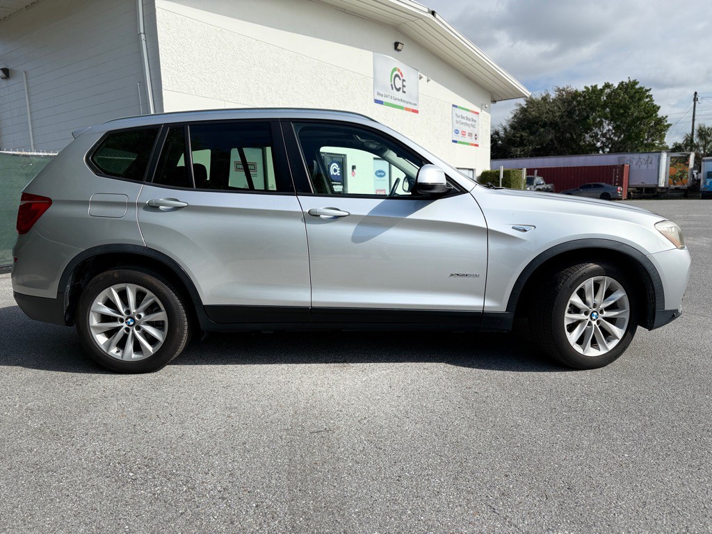 2016 BMW X3 Image 6