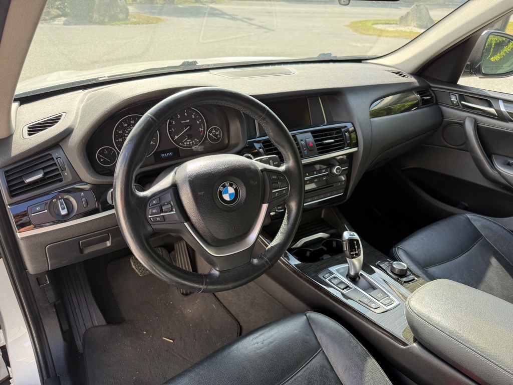 2016 BMW X3 Image 11