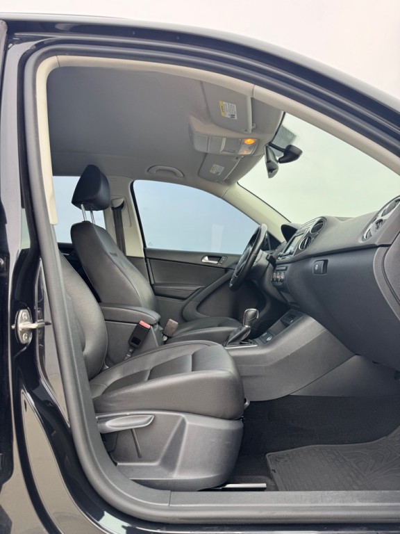 2017 Volkswagen Tiguan Image 22