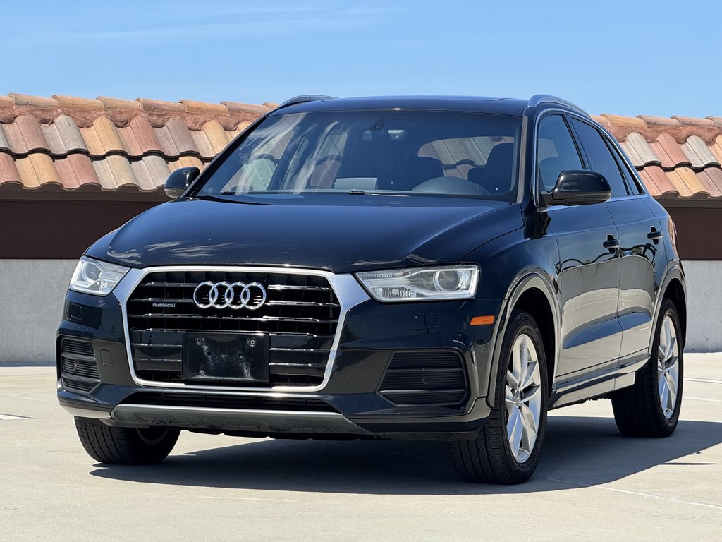 2016 Audi Q3 Image 1