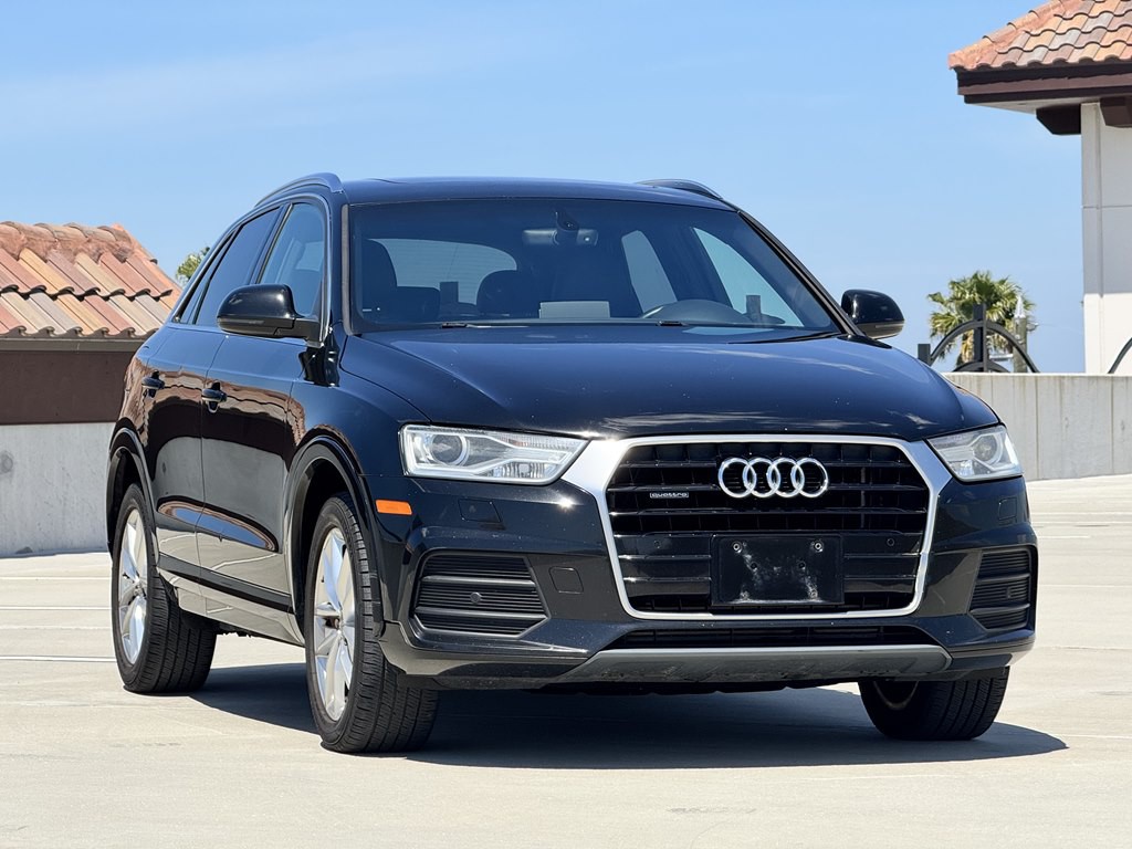2016 Audi Q3 Image 2