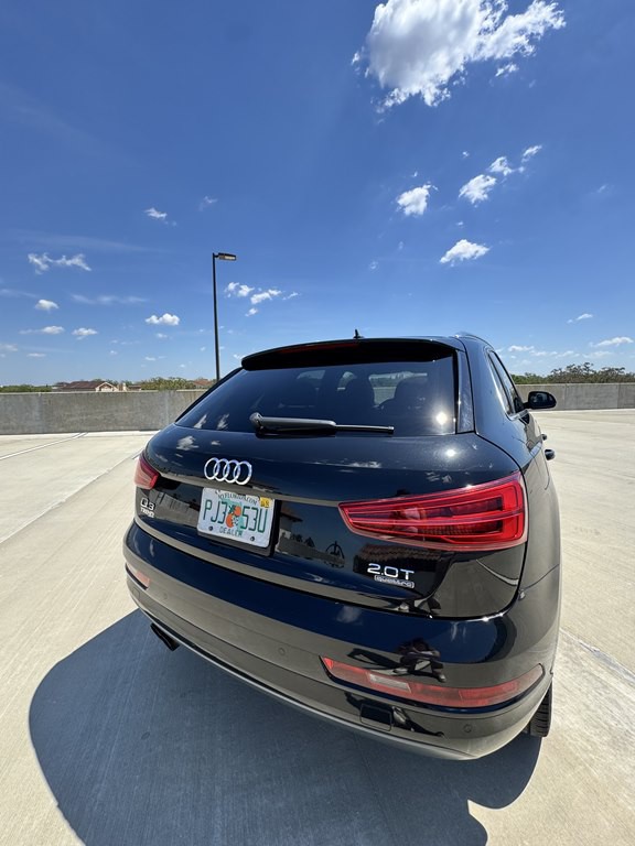 2016 Audi Q3 Image 9