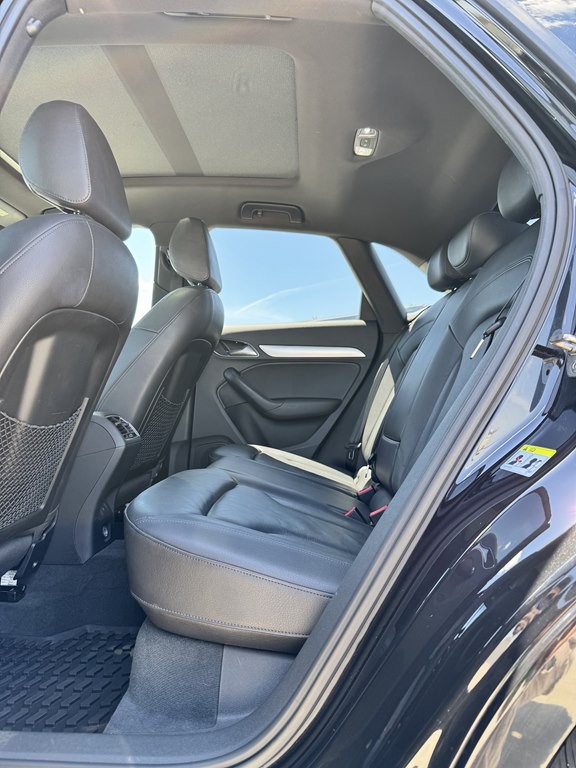 2016 Audi Q3 Image 15