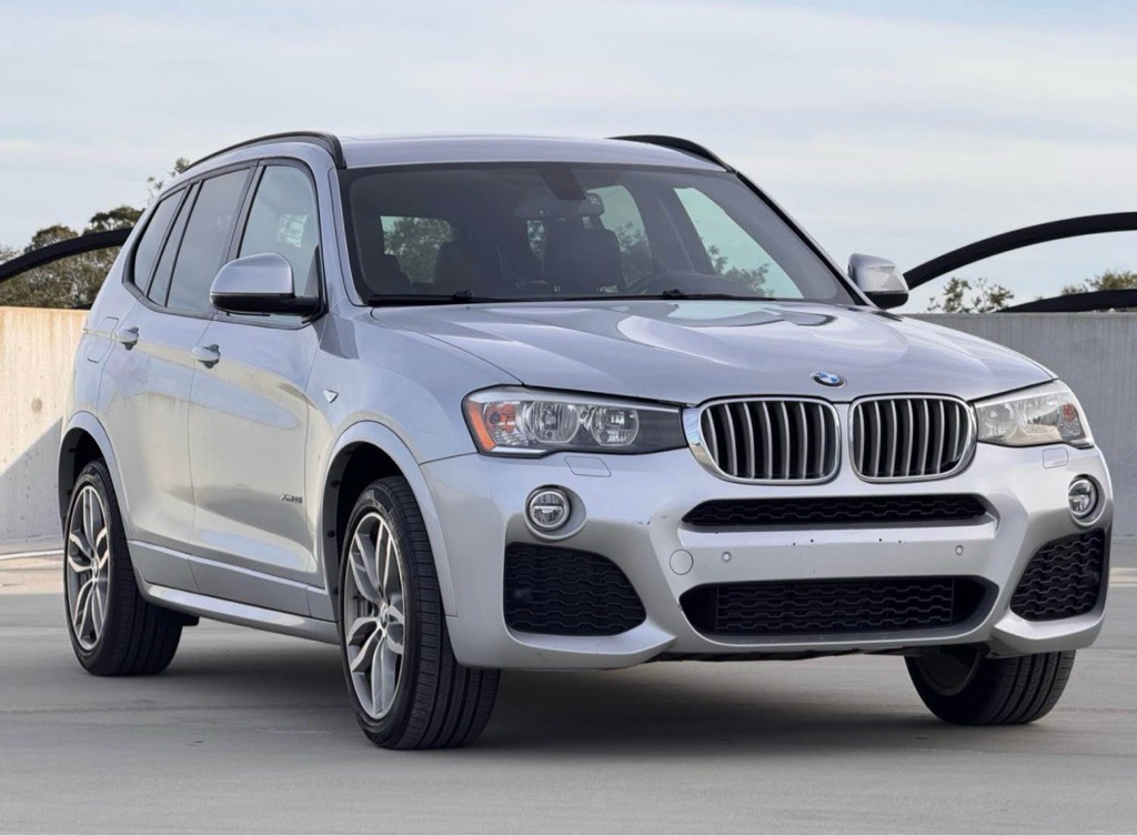 2017 BMW X3 Image 4