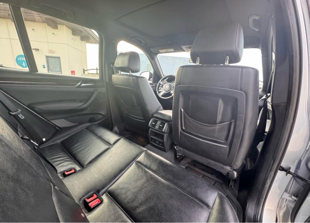 2017 BMW X3 Image 13