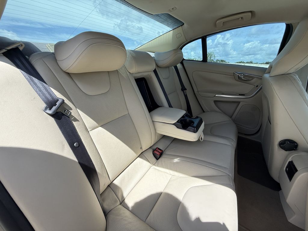 2014 Volvo S60 Image 15
