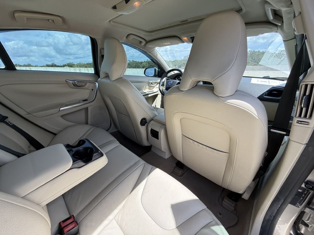 2014 Volvo S60 Image 16