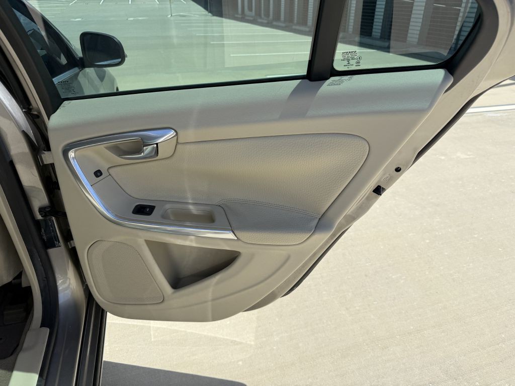 2014 Volvo S60 Image 17