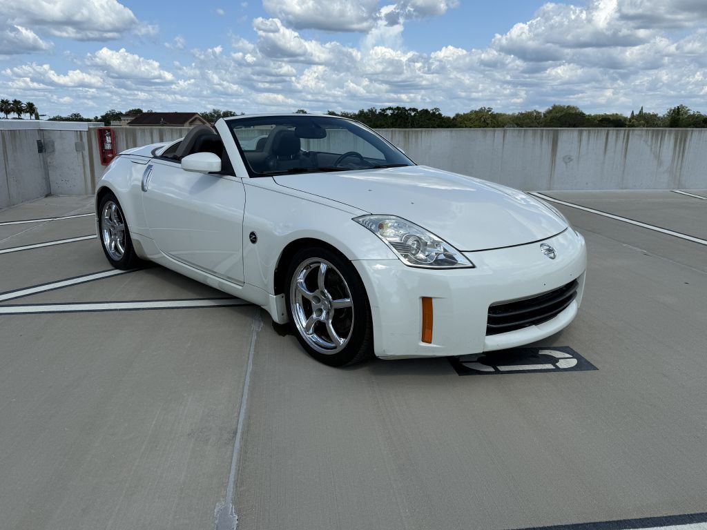 2007 Nissan 350Z Image 7