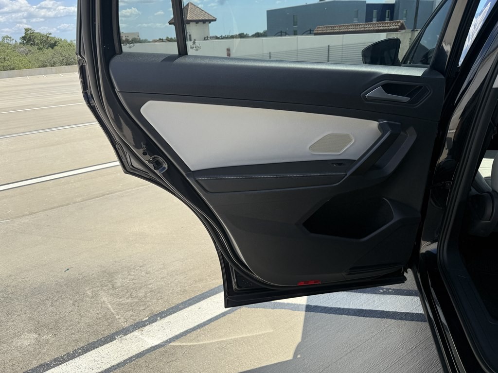 2022 Volkswagen Tiguan Image 12